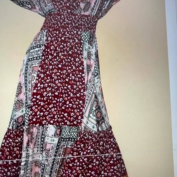 GiGio Bohemian Maxi Dress - Burgundy with tie sleeves NWT smocked waist - Picture 4 of 6